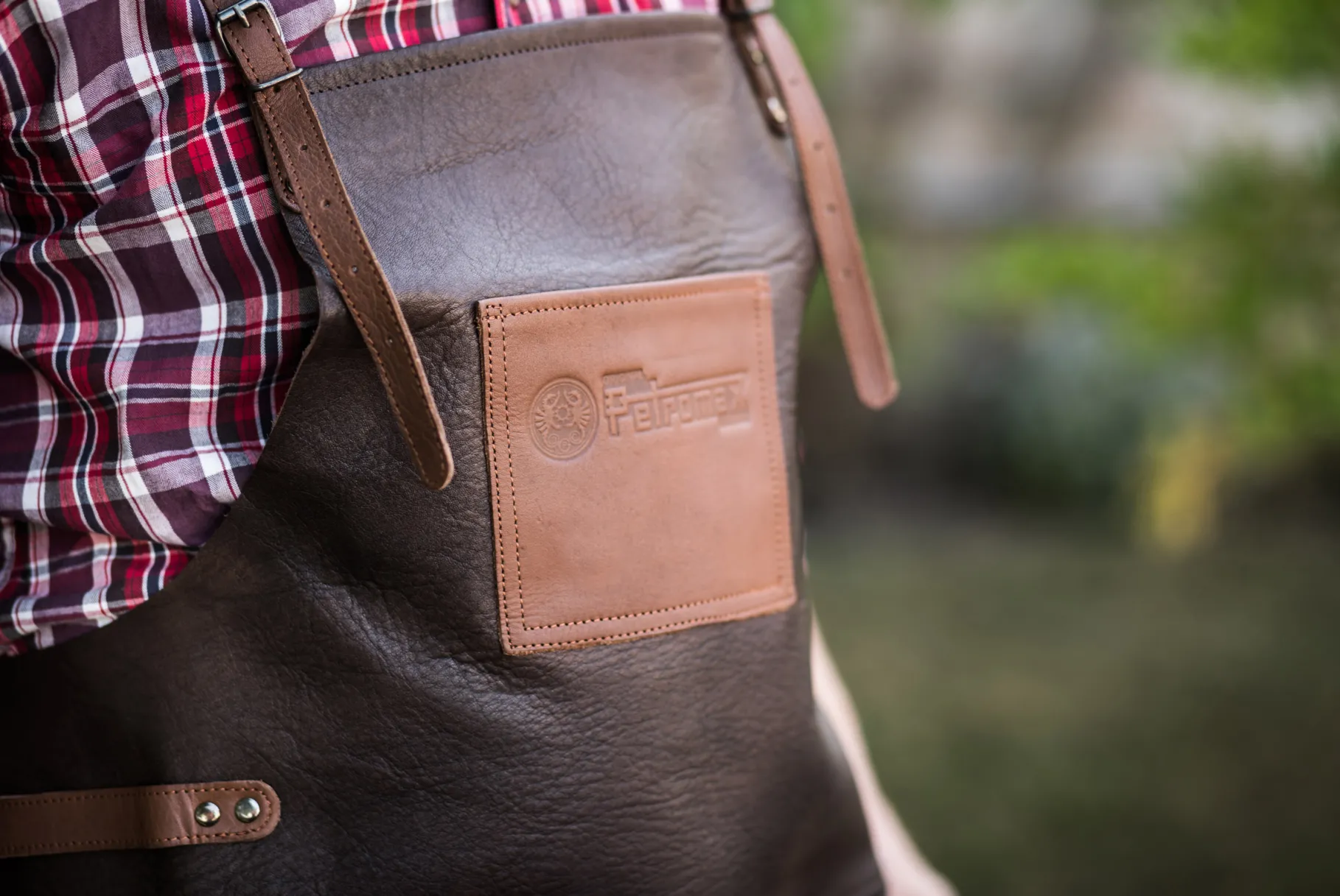 Buff Leather Apron with Cross Back Straps