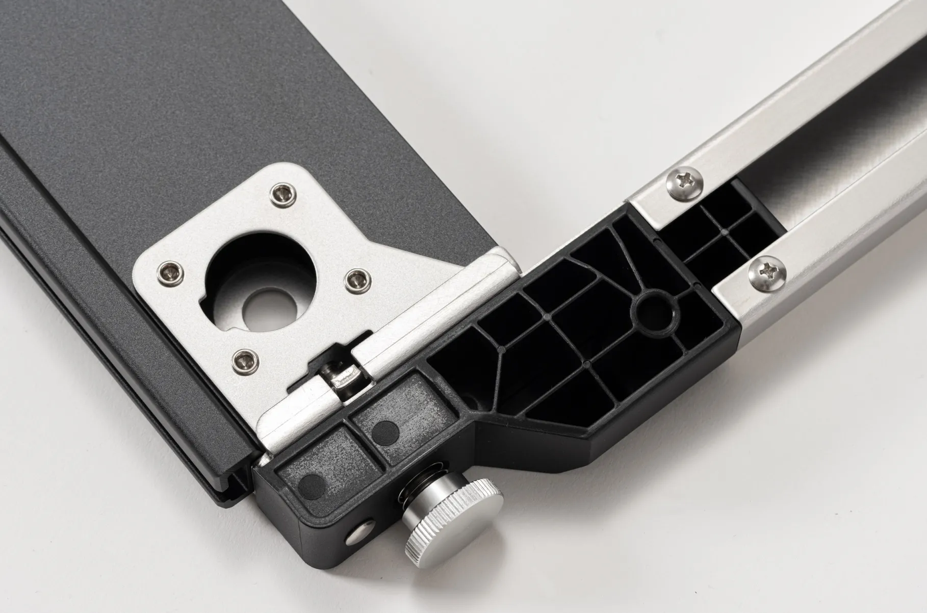 Collapsible IGT 3 Unit Frame