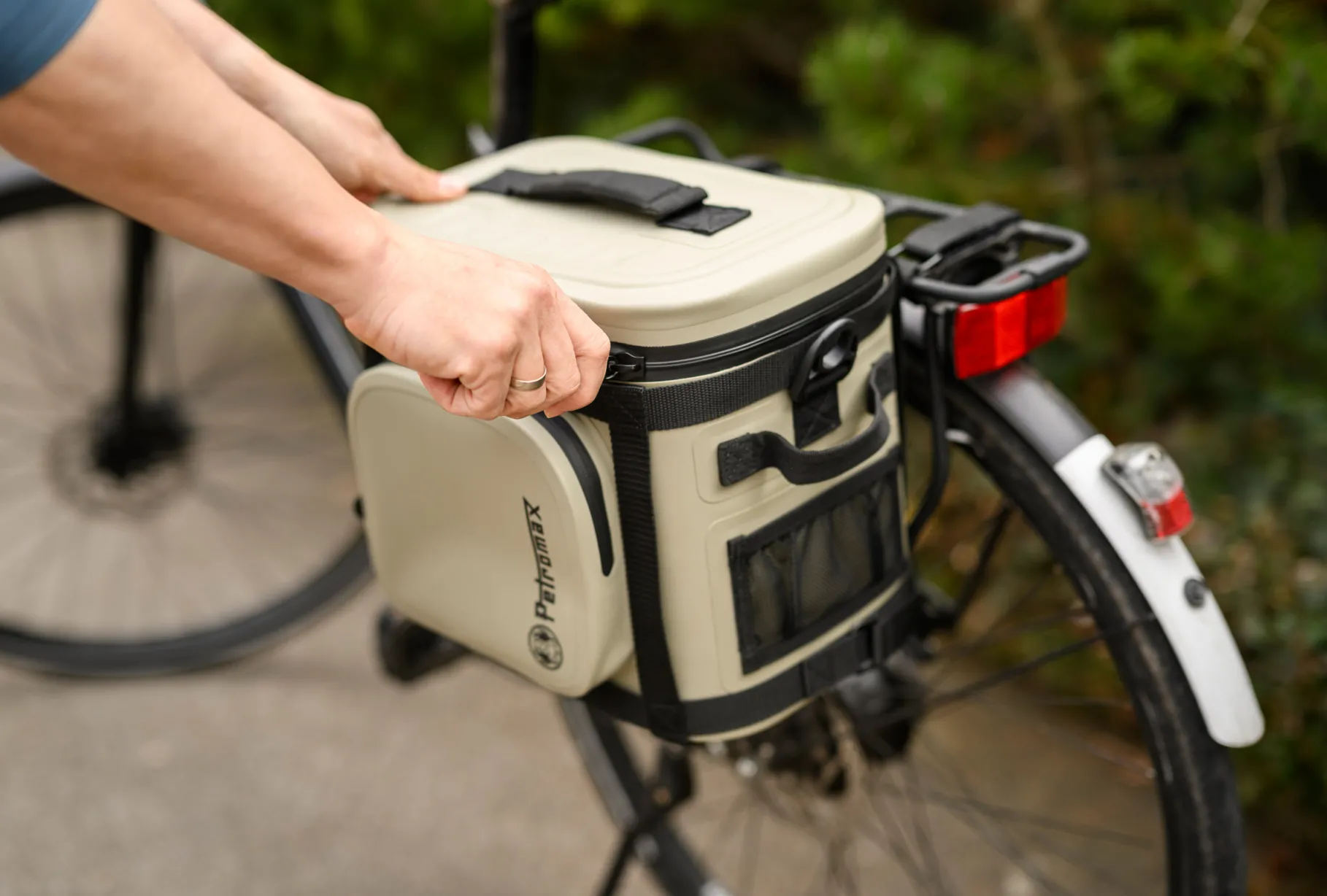 Cooler Bag 8L