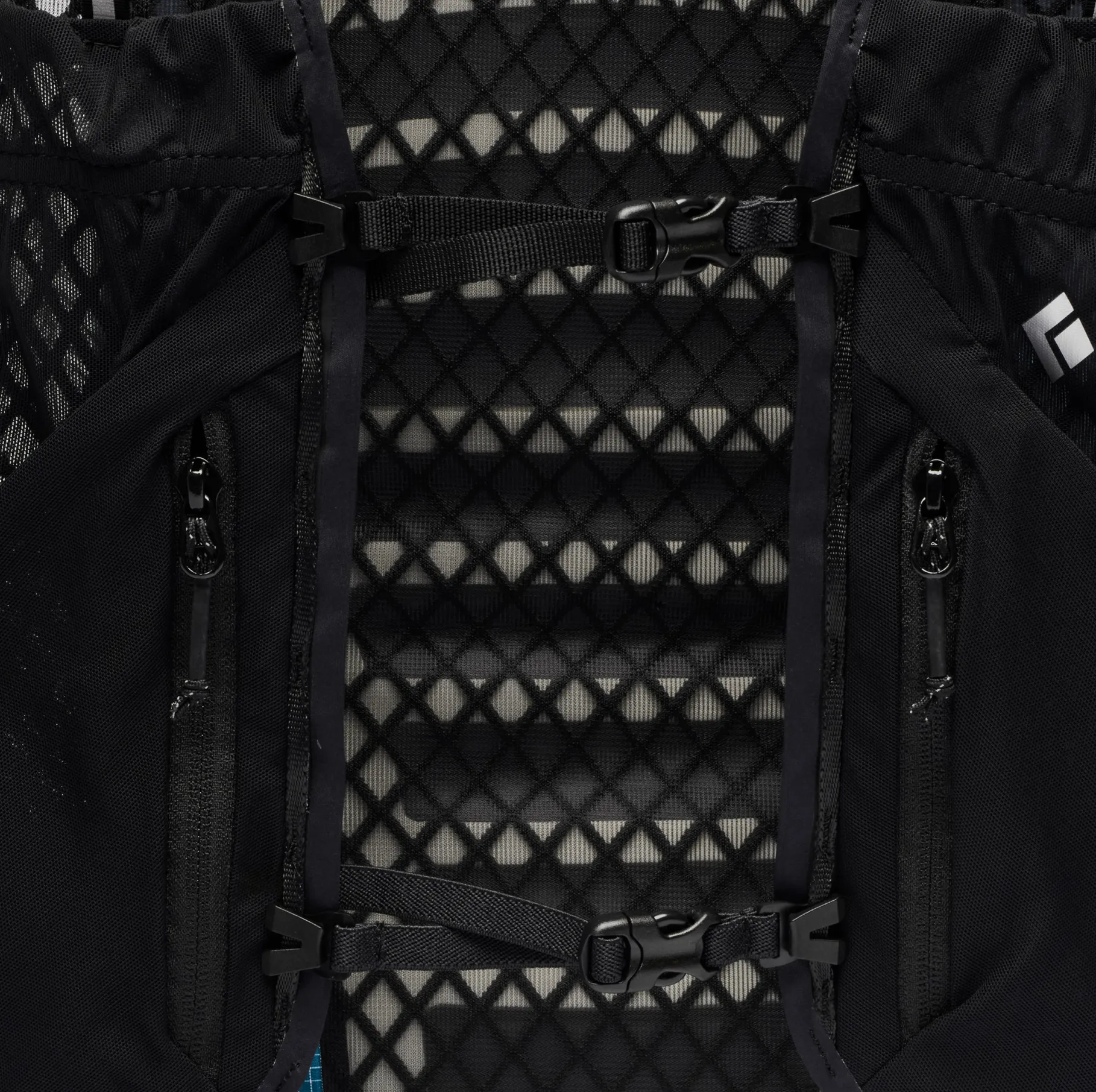Distance 15 Backpack L