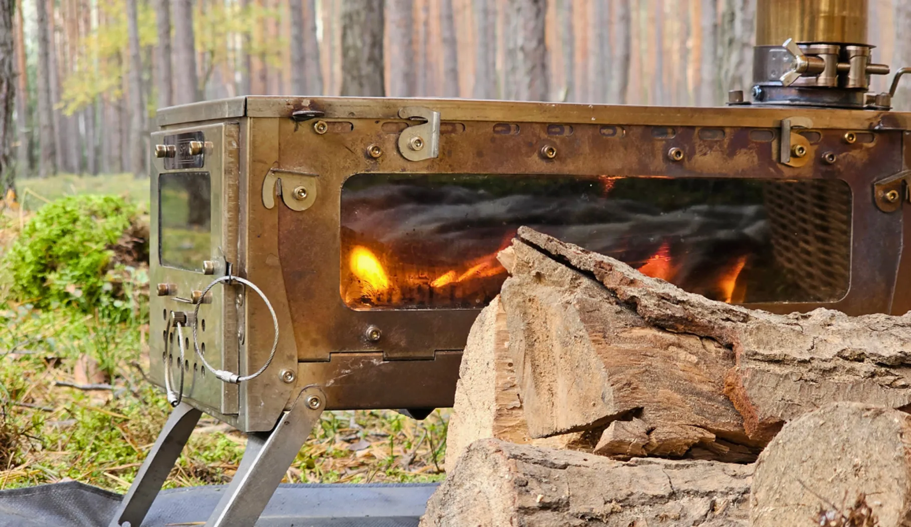 Fastfold Large Camping Stove with 2 Windows
