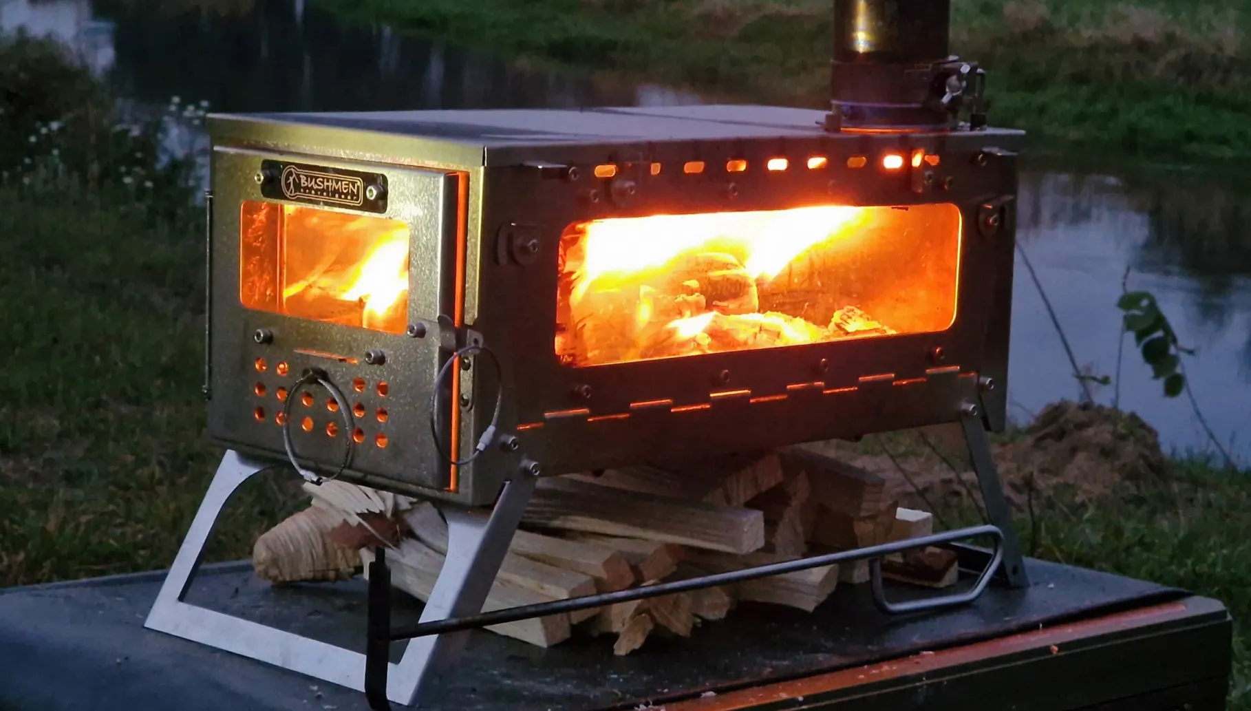 Fastfold Large Camping Stove with 3 Windows