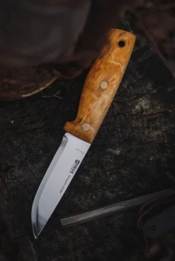 Temagami 14C28N Full Tang Knife